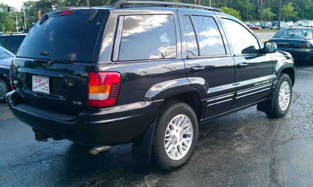Jeep Grand Cherokee 2004 photo 4