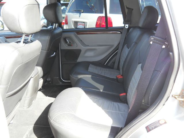 Jeep Grand Cherokee 2004 photo 10