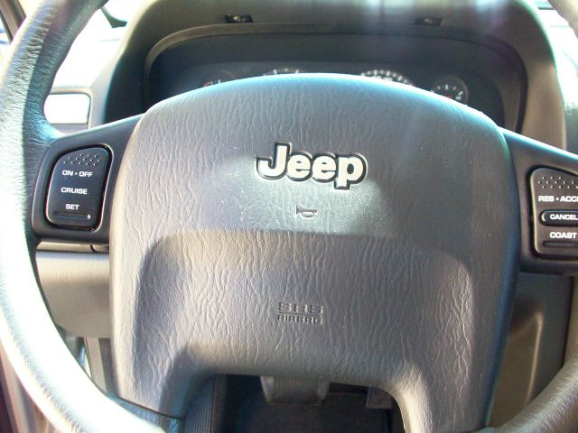 Jeep Grand Cherokee 2004 photo 0