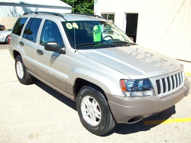 Jeep Grand Cherokee 2004 photo 4