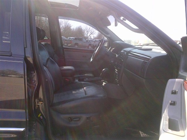 Jeep Grand Cherokee 2004 photo 5