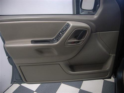 Jeep Grand Cherokee 2004 photo 1