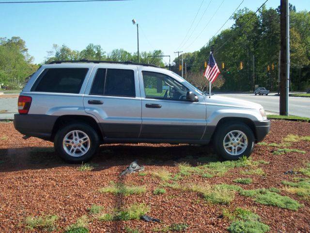 Jeep Grand Cherokee 2004 photo 3