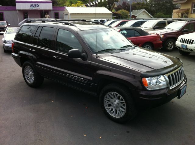 Jeep Grand Cherokee 2004 photo 2