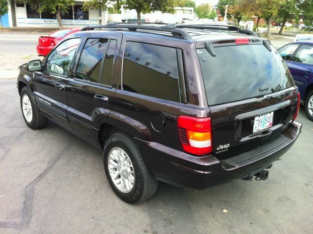 Jeep Grand Cherokee 2004 photo 4