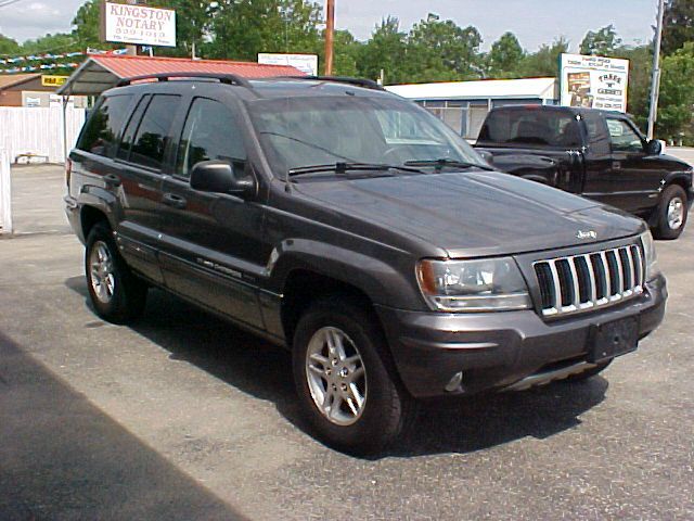 Jeep Grand Cherokee 2004 photo 2