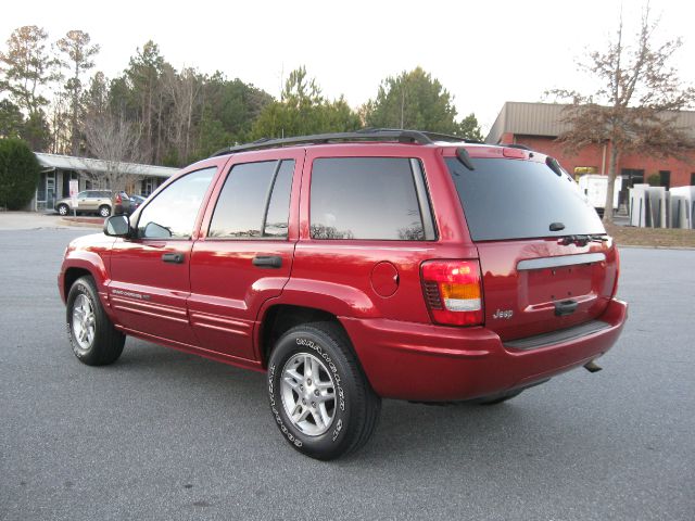 Jeep Grand Cherokee 2004 photo 2
