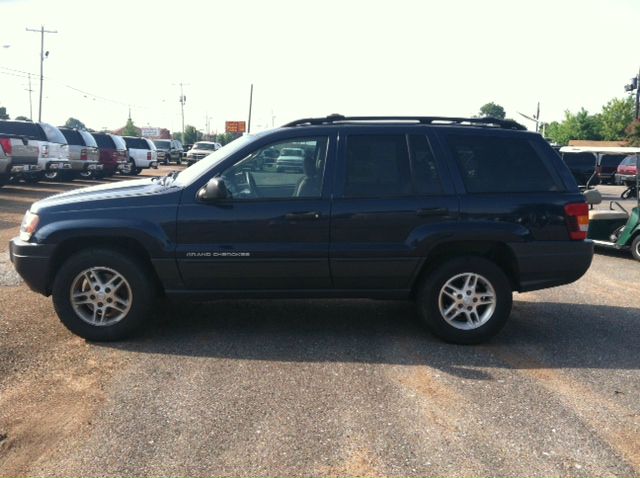 Jeep Grand Cherokee 2004 photo 2