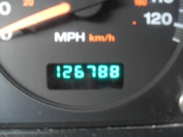 Jeep Grand Cherokee 2004 photo 4