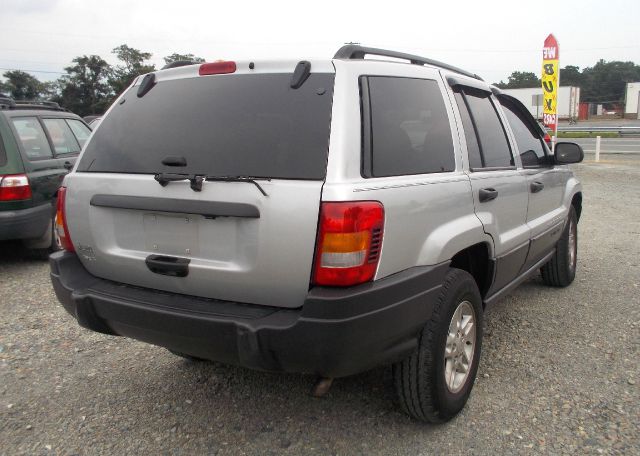 Jeep Grand Cherokee LS SUV