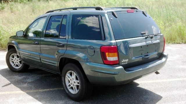 Jeep Grand Cherokee 2004 photo 1