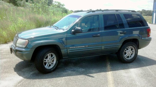 Jeep Grand Cherokee 2004 photo 3