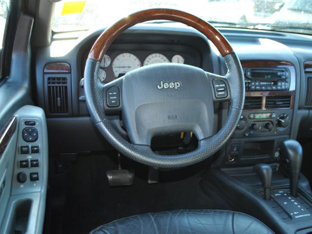 Jeep Grand Cherokee 2004 photo 5