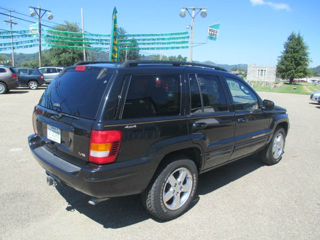 Jeep Grand Cherokee 2004 photo 3