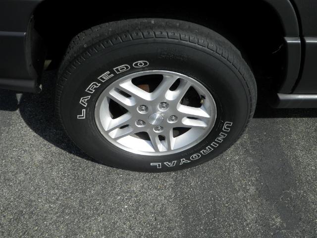 Jeep Grand Cherokee 2004 photo 2