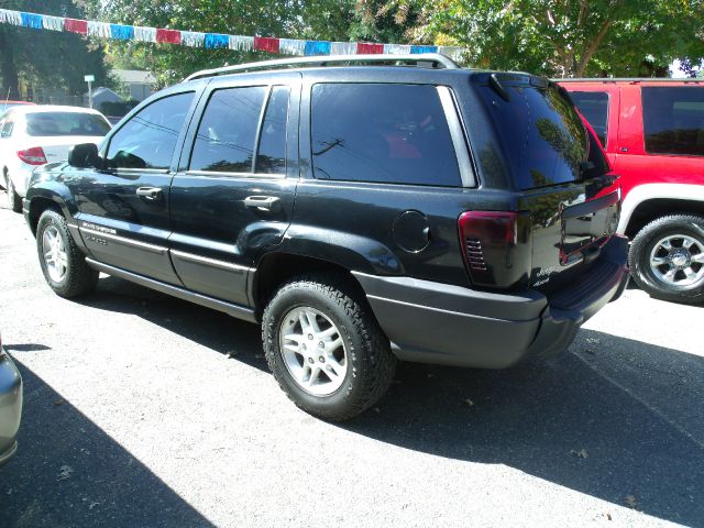 Jeep Grand Cherokee 2004 photo 2
