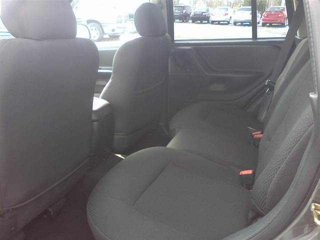 Jeep Grand Cherokee 2004 photo 1