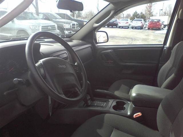 Jeep Grand Cherokee 2004 photo 5