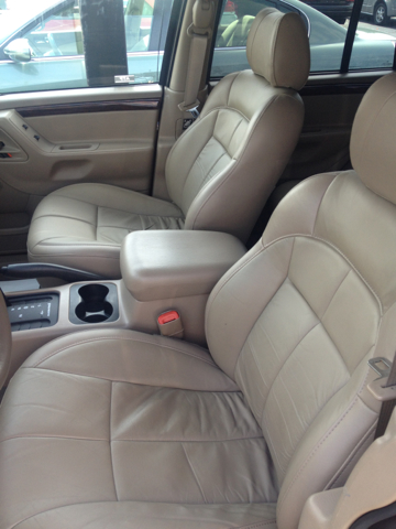 Jeep Grand Cherokee 2004 photo 3