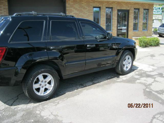 Jeep Grand Cherokee 2005 photo 2