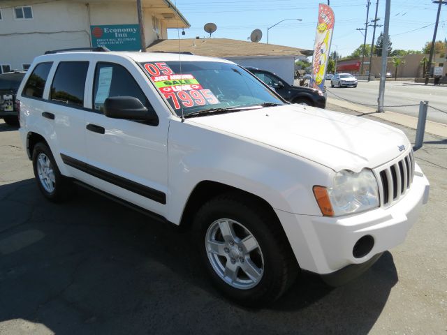 Jeep Grand Cherokee Sedan 4dr SUV