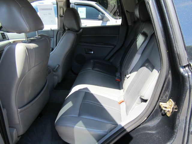 Jeep Grand Cherokee 2005 photo 1