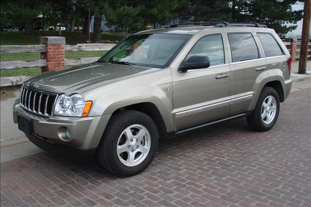 Jeep Grand Cherokee 2005 photo 2