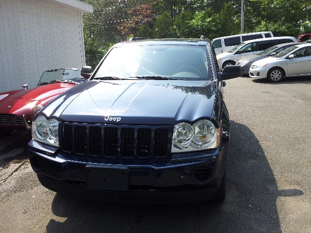 Jeep Grand Cherokee 2005 photo 4