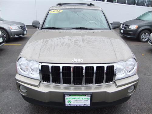 Jeep Grand Cherokee 2005 photo 2