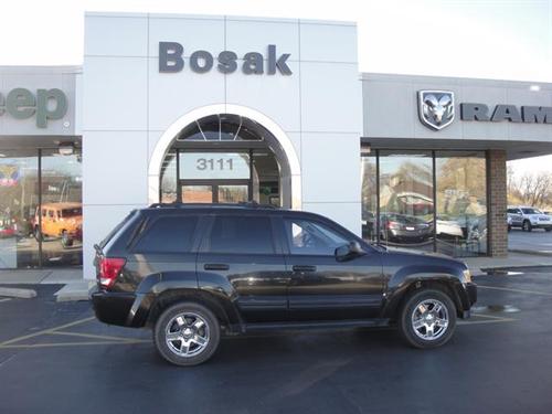 Jeep Grand Cherokee 2005 photo 2