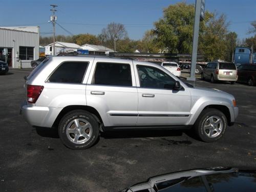 Jeep Grand Cherokee 2005 photo 2