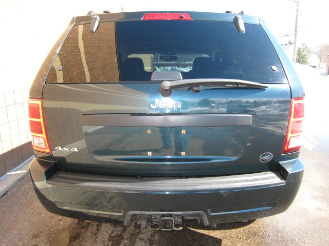 Jeep Grand Cherokee 2005 photo 3