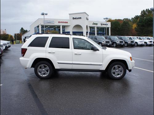 Jeep Grand Cherokee 2005 photo 2