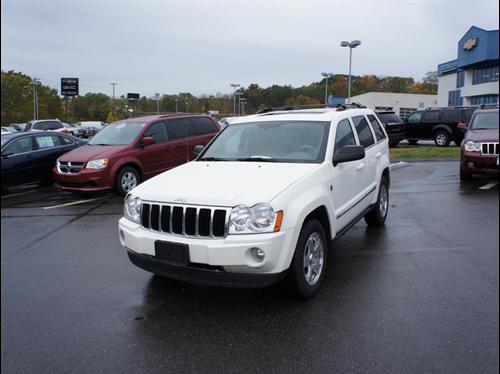 Jeep Grand Cherokee 2005 photo 4