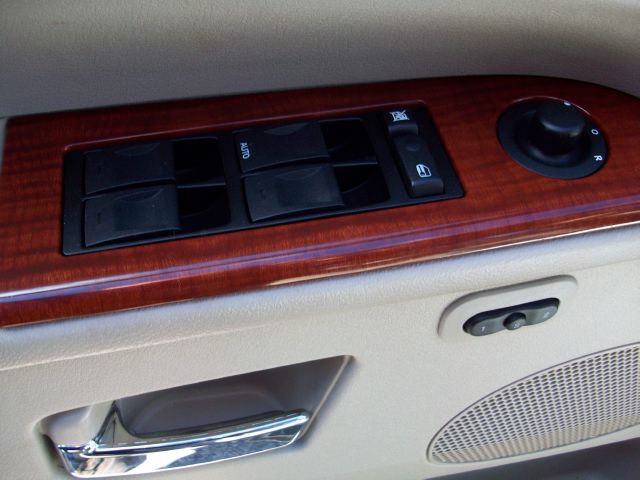 Jeep Grand Cherokee 2005 photo 10