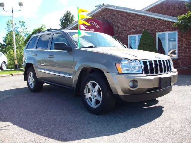 Jeep Grand Cherokee 2005 photo 3