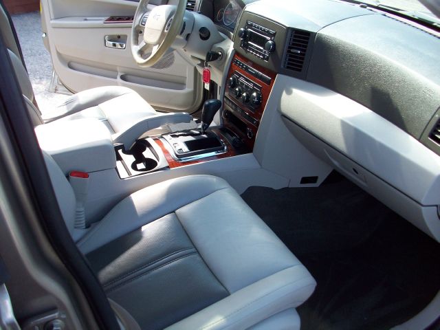 Jeep Grand Cherokee 2005 photo 6