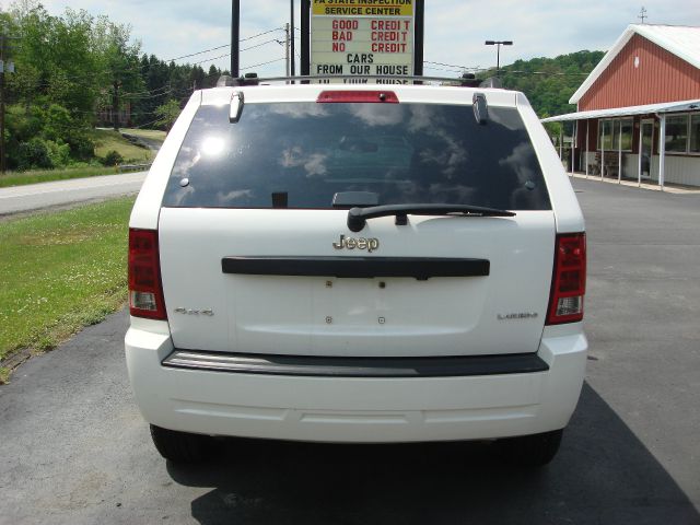 Jeep Grand Cherokee 2005 photo 15