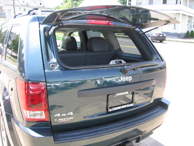 Jeep Grand Cherokee AWD Ultimate SUV