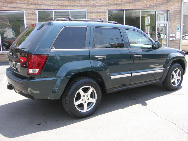 Jeep Grand Cherokee 2005 photo 21