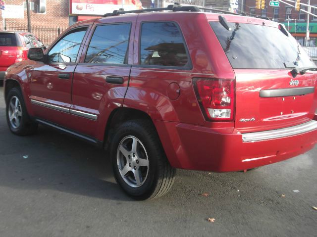 Jeep Grand Cherokee 2005 photo 3