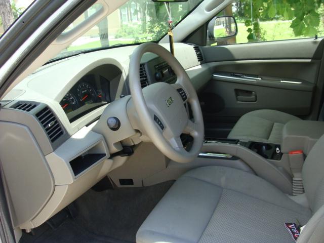 Jeep Grand Cherokee 2005 photo 4