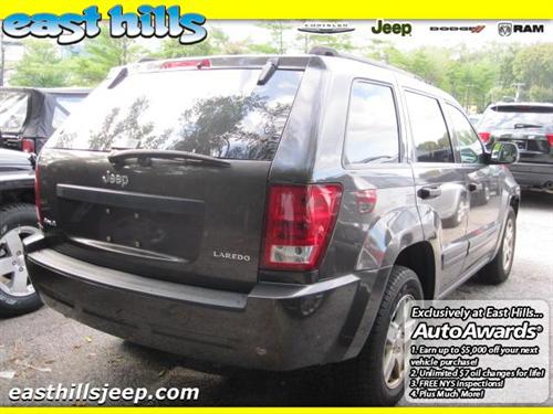 Jeep Grand Cherokee 2005 photo 3
