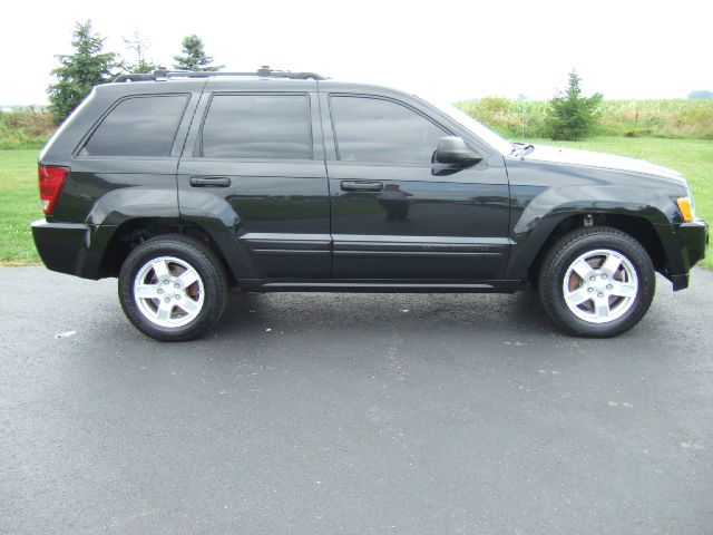Jeep Grand Cherokee 2005 photo 1
