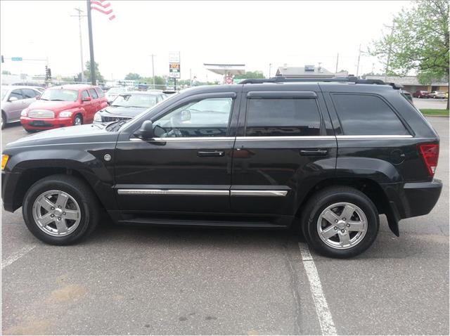 Jeep Grand Cherokee 2005 photo 3