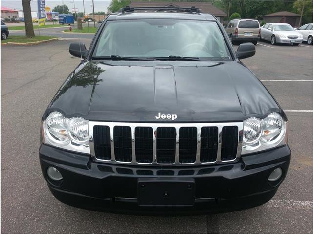 Jeep Grand Cherokee 2005 photo 4