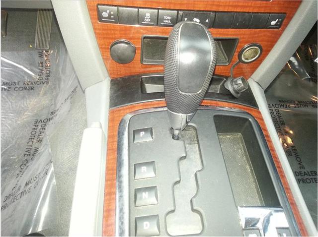 Jeep Grand Cherokee 2005 photo 9