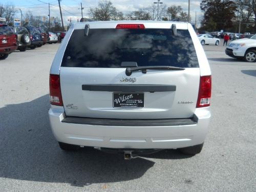 Jeep Grand Cherokee 2005 photo 2