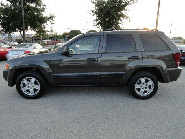 Jeep Grand Cherokee 2005 photo 1