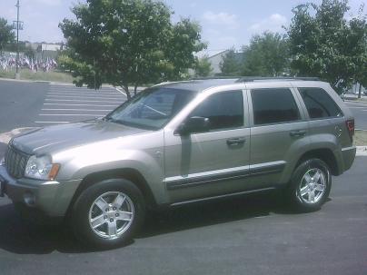 Jeep Grand Cherokee LS SUV